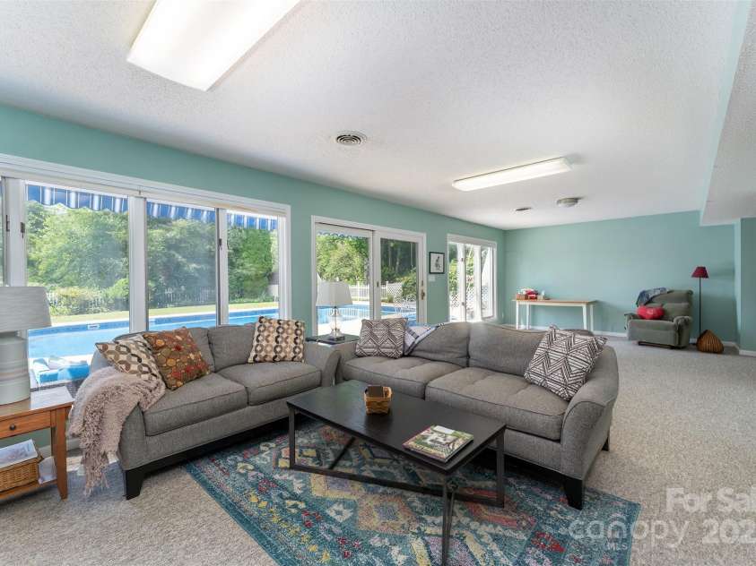 12 Apple Tree Way, Asheville, NC 28805.  MLS# CAR4274426, YatesRealty ID 25608. Rec Room