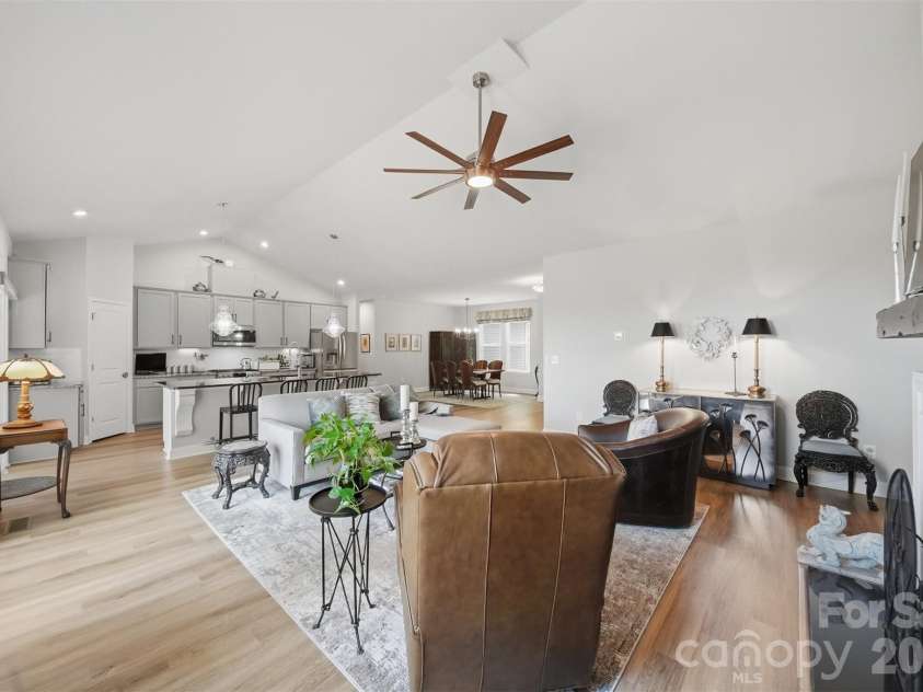 3346 Stones Throw Circle, Valdese, NC 28690.  MLS# CAR4380391, YatesRealty ID 25608. 