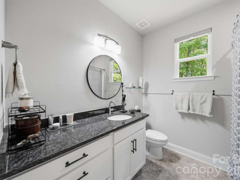 3346 Stones Throw Circle, Valdese, NC 28690.  MLS# CAR4380391, YatesRealty ID 25608. 