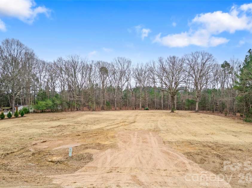 1609 Beulah Church Road, Weddington, NC 28104.  MLS# CAR4333866, YatesRealty ID 2561. 