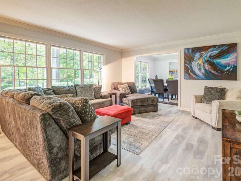 3 Sunningdale Drive, Flat Rock, NC 28731.  MLS# CAR4371560, YatesRealty ID 25611. Living room