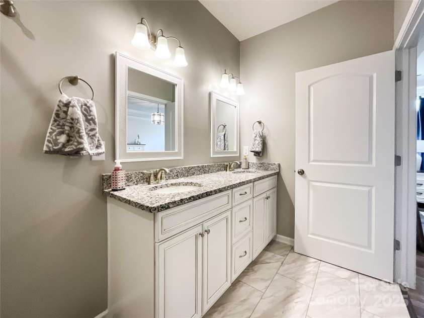 1024 Laggan Lane, Indian Trail, NC 28079.  MLS# CAR4278403, YatesRealty ID 25612. 