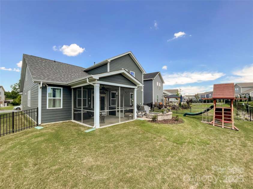 1024 Laggan Lane, Indian Trail, NC 28079.  MLS# CAR4278403, YatesRealty ID 25612. 