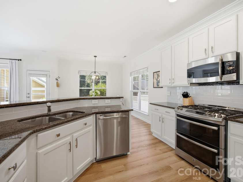 14458 Holly Springs Drive, Huntersville, NC 28078.  MLS# CAR4377262, YatesRealty ID 25612. 