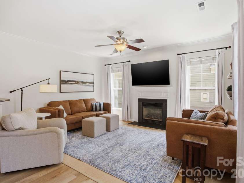 14458 Holly Springs Drive, Huntersville, NC 28078.  MLS# CAR4377262, YatesRealty ID 25612. 