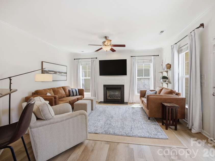 14458 Holly Springs Drive, Huntersville, NC 28078.  MLS# CAR4377262, YatesRealty ID 25612. 