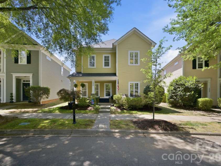 14458 Holly Springs Drive, Huntersville, NC 28078.  MLS# CAR4377262, YatesRealty ID 25612. 