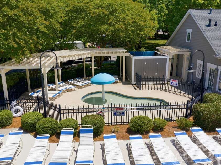14458 Holly Springs Drive, Huntersville, NC 28078.  MLS# CAR4377262, YatesRealty ID 25612. 