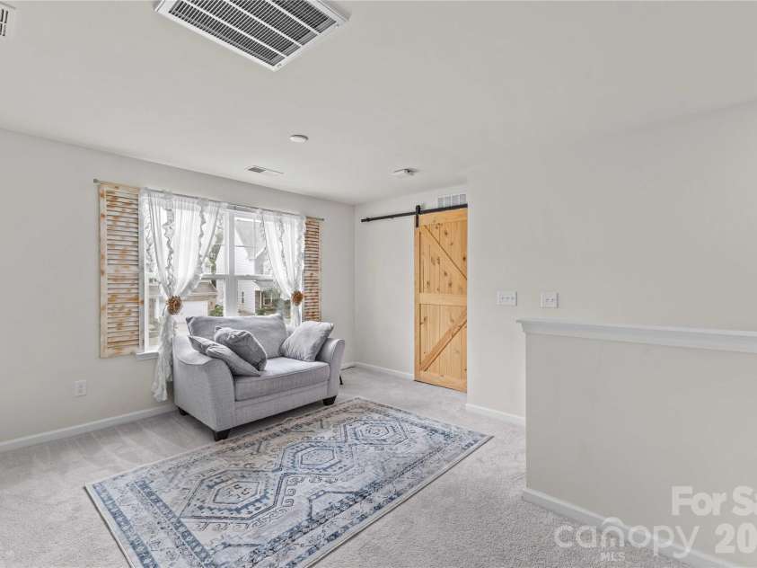 16016 Harbor Hill Drive, Charlotte, NC 28273.  MLS# CAR4382317, YatesRealty ID 25614. 