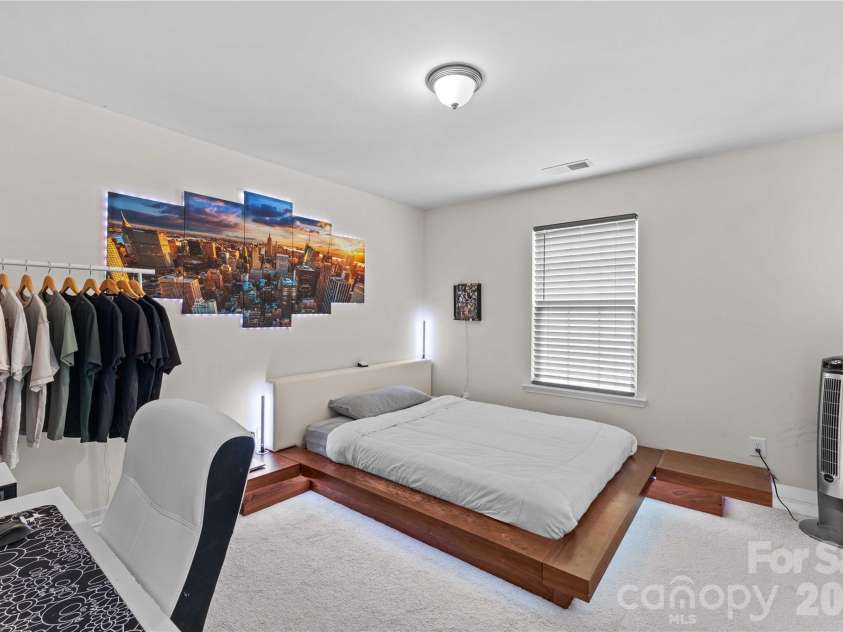 16016 Harbor Hill Drive, Charlotte, NC 28273.  MLS# CAR4382317, YatesRealty ID 25614. 