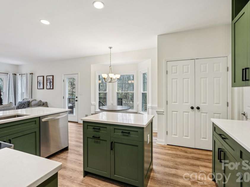 551 Dovefield Drive, Indian Trail, NC 28079.  MLS# CAR4376589, YatesRealty ID 25616. 