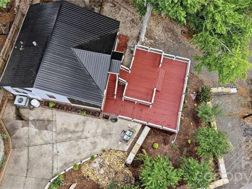 278/280 Lake Tillery Trail, Mount Gilead, NC 27306.  MLS# CAR4383104, YatesRealty ID 25618. 