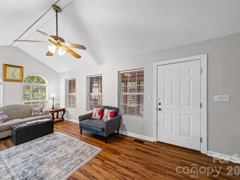 278/280 Lake Tillery Trail, Mount Gilead, NC 27306.  MLS# CAR4383104, YatesRealty ID 25618. 