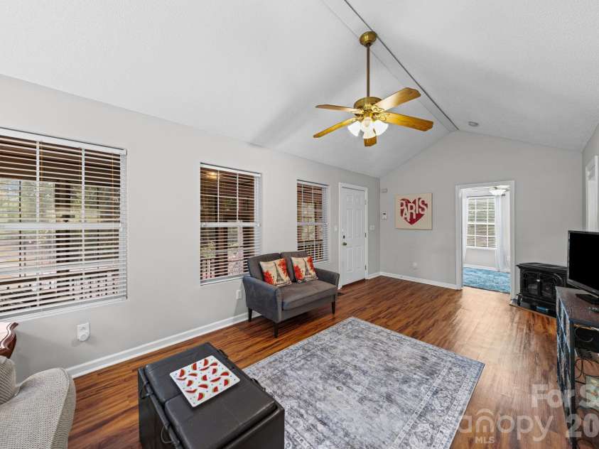 278/280 Lake Tillery Trail, Mount Gilead, NC 27306.  MLS# CAR4383104, YatesRealty ID 25618. 