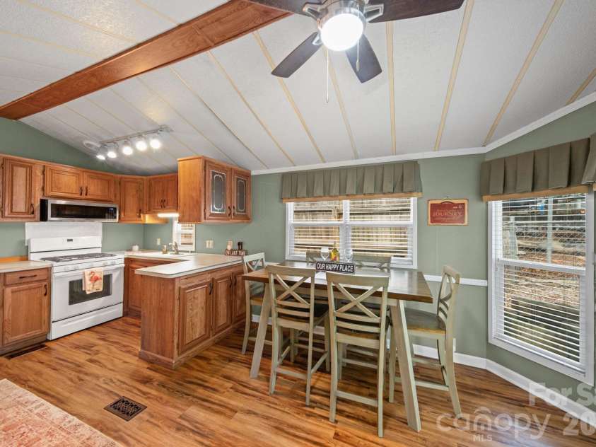 278/280 Lake Tillery Trail, Mount Gilead, NC 27306.  MLS# CAR4383104, YatesRealty ID 25618. 