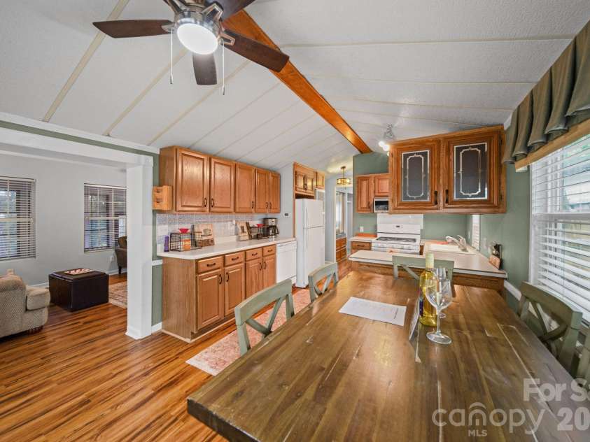278/280 Lake Tillery Trail, Mount Gilead, NC 27306.  MLS# CAR4383104, YatesRealty ID 25618. 