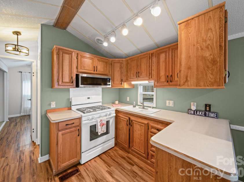 278/280 Lake Tillery Trail, Mount Gilead, NC 27306.  MLS# CAR4383104, YatesRealty ID 25618. 