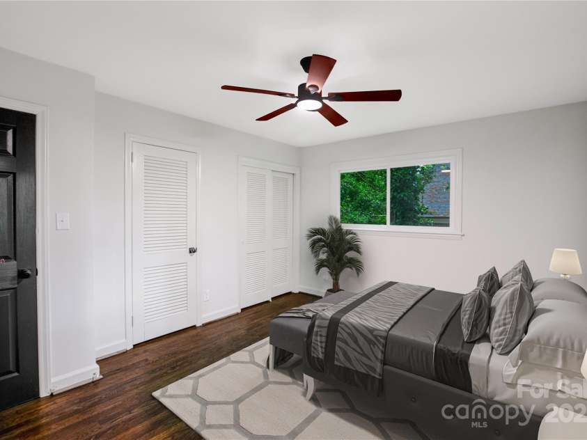 2601 Pinewood Road, Gastonia, NC 28054.  MLS# CAR4247062, YatesRealty ID 25619. 