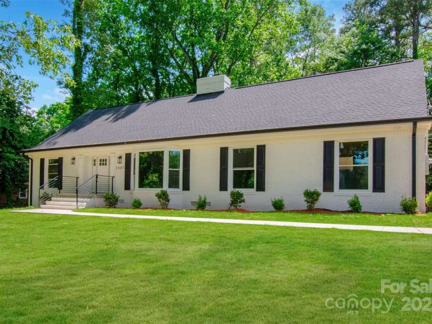 2601 Pinewood Road, Gastonia, NC 28054.  MLS# CAR4247062, YatesRealty ID 25619. 