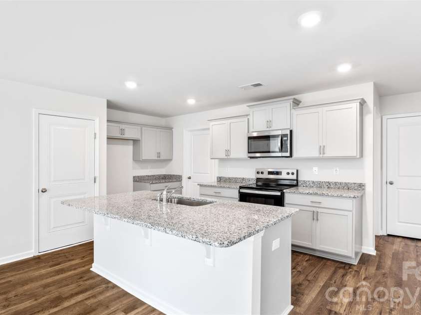 129 Lauren Lane, Hendersonville, NC 28792.  MLS# CAR4338001, YatesRealty ID 2562. Photos are representative