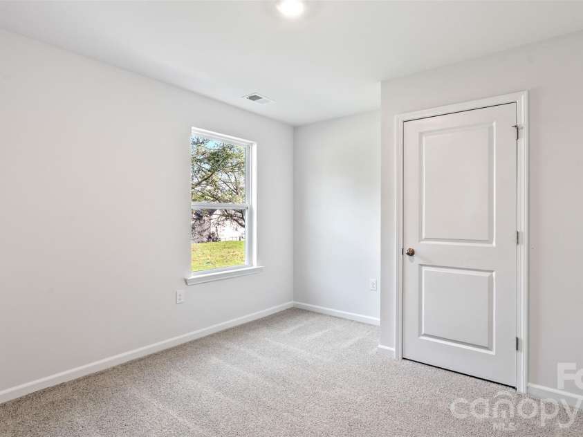 129 Lauren Lane, Hendersonville, NC 28792.  MLS# CAR4338001, YatesRealty ID 2562. Photos are representative