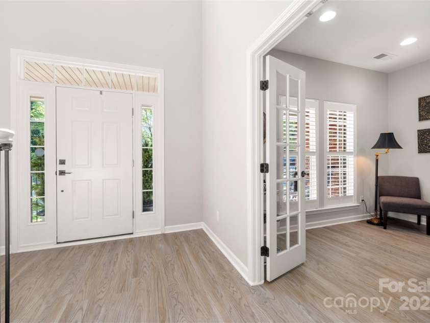 1125 Victoria Blake Lane, Belmont, NC 28012.  MLS# CAR4274156, YatesRealty ID 25620. 