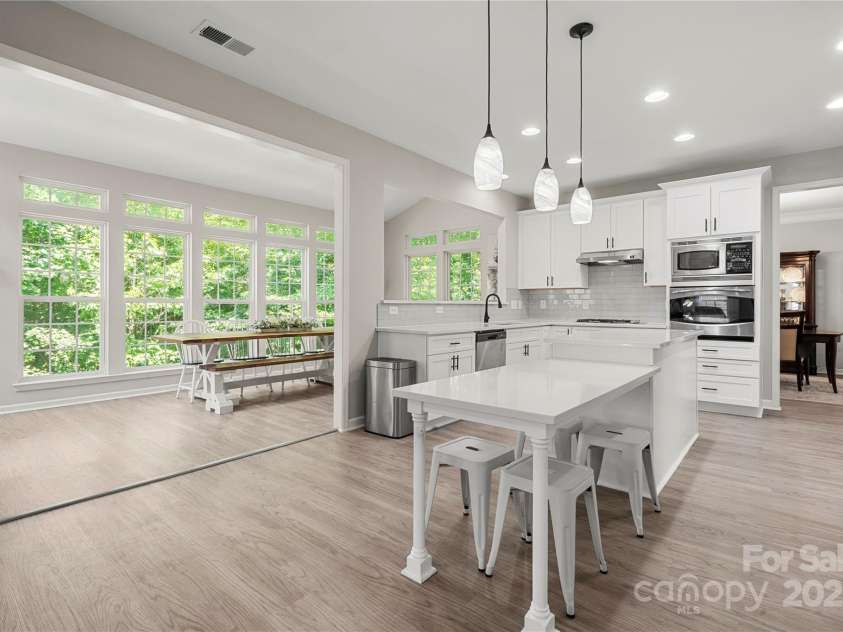 1125 Victoria Blake Lane, Belmont, NC 28012.  MLS# CAR4274156, YatesRealty ID 25620. 