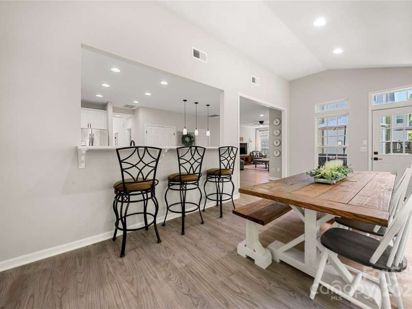 1125 Victoria Blake Lane, Belmont, NC 28012.  MLS# CAR4274156, YatesRealty ID 25620. 