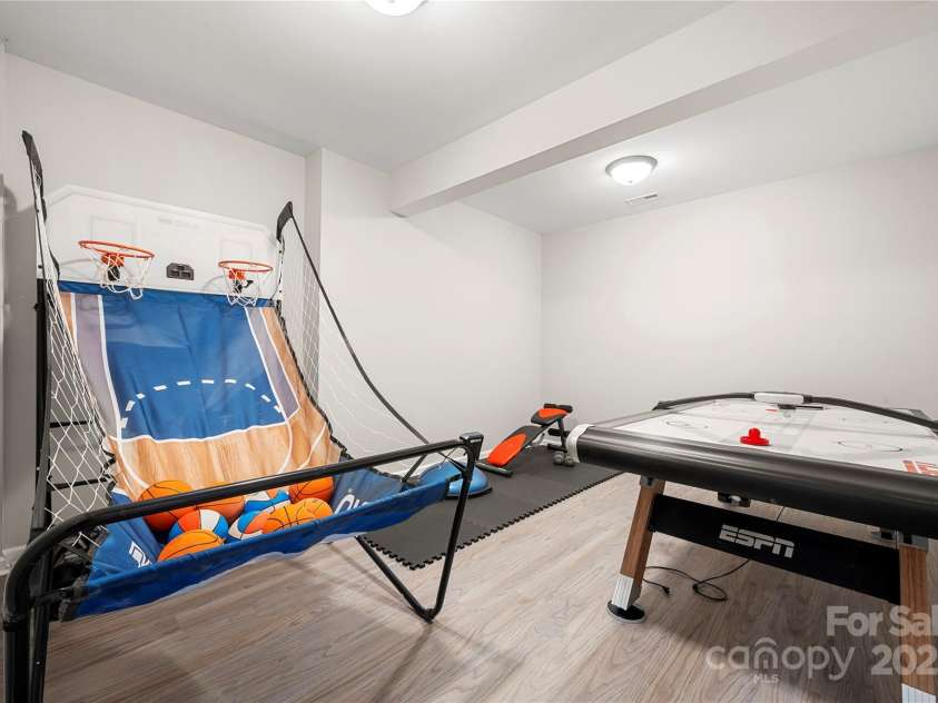 1125 Victoria Blake Lane, Belmont, NC 28012.  MLS# CAR4274156, YatesRealty ID 25620. 