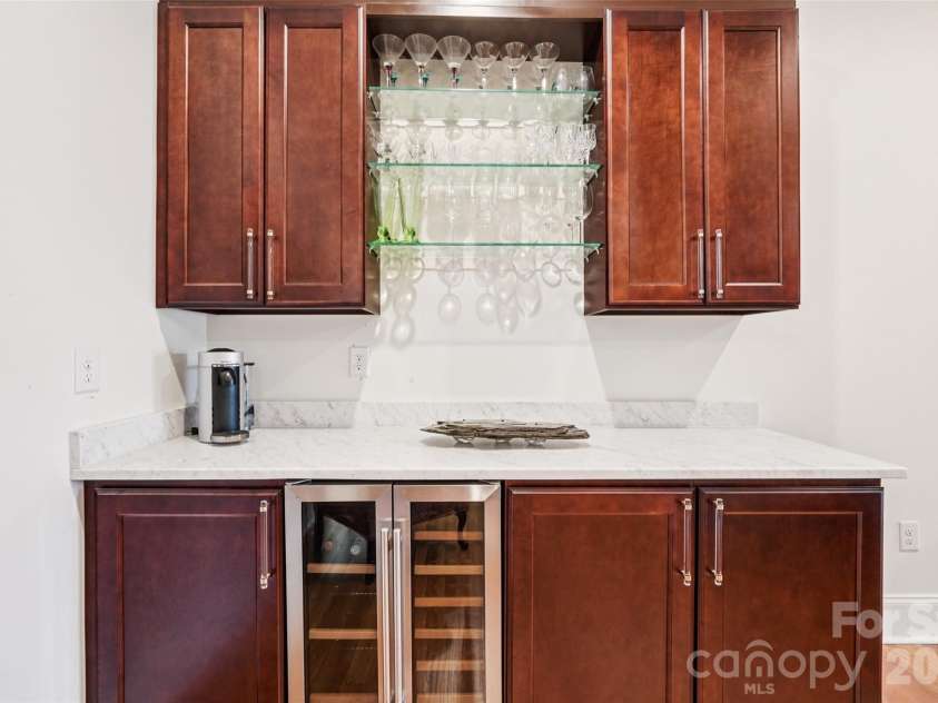 209 Holdsworth Drive, Mount Holly, NC 28120.  MLS# CAR4376707, YatesRealty ID 25620. 