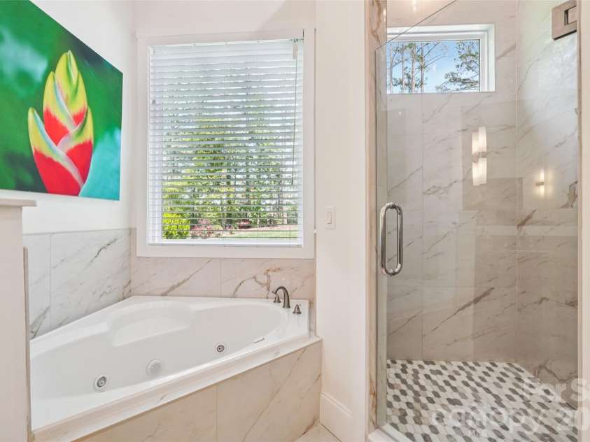 209 Holdsworth Drive, Mount Holly, NC 28120.  MLS# CAR4376707, YatesRealty ID 25620. 