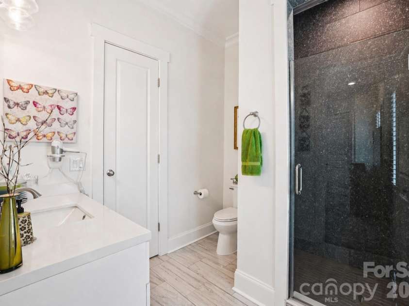 209 Holdsworth Drive, Mount Holly, NC 28120.  MLS# CAR4376707, YatesRealty ID 25620. 