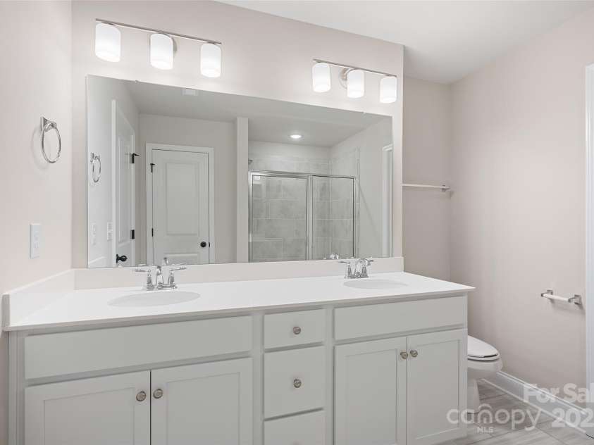 12526 Susanna Drive, Charlotte, NC 28214.  MLS# CAR4268008, YatesRealty ID 25622. 