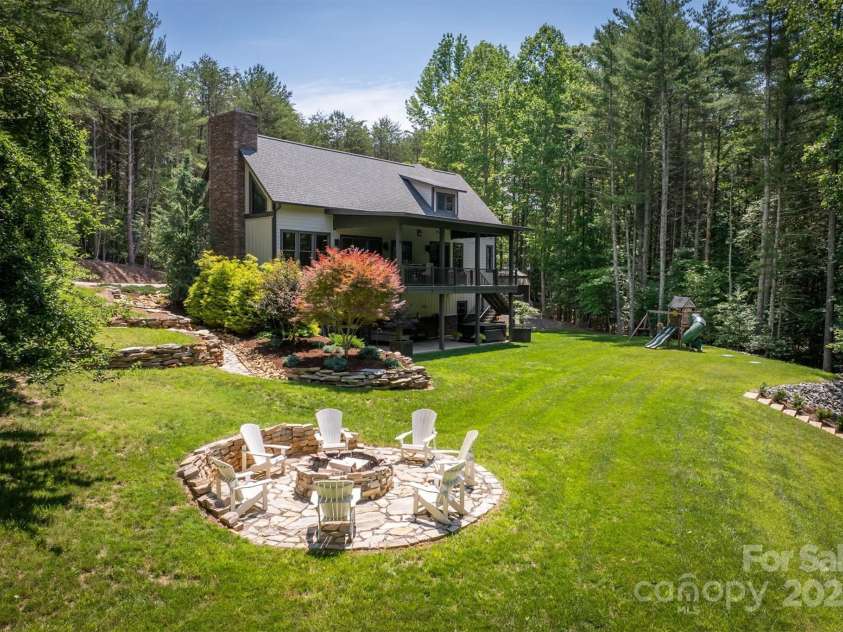 2243 Cottage Park Road, Morganton, NC 28655.  MLS# CAR4261017, YatesRealty ID 25623. 