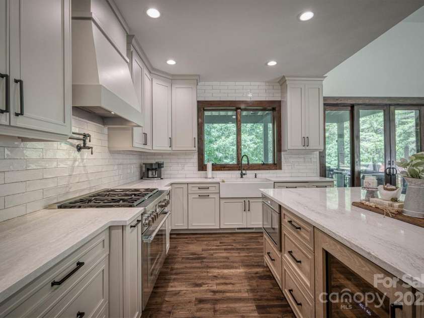 2243 Cottage Park Road, Morganton, NC 28655.  MLS# CAR4261017, YatesRealty ID 25623. 