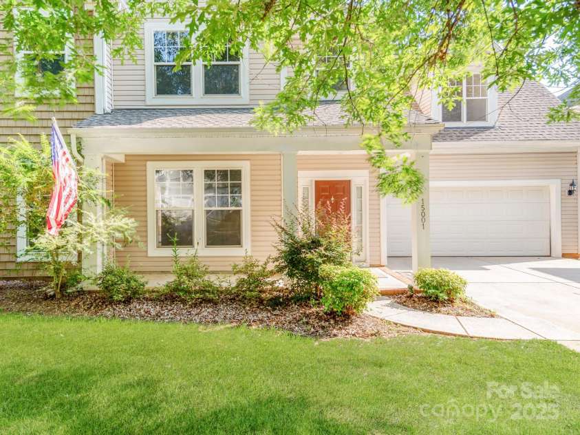 15001 Rosemary Way Drive, Huntersville, NC 28078.  MLS# CAR4260853, YatesRealty ID 25624. 