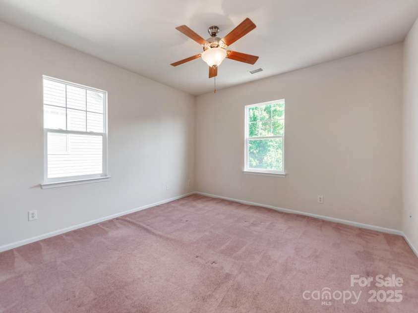 15001 Rosemary Way Drive, Huntersville, NC 28078.  MLS# CAR4260853, YatesRealty ID 25624. Bed 4