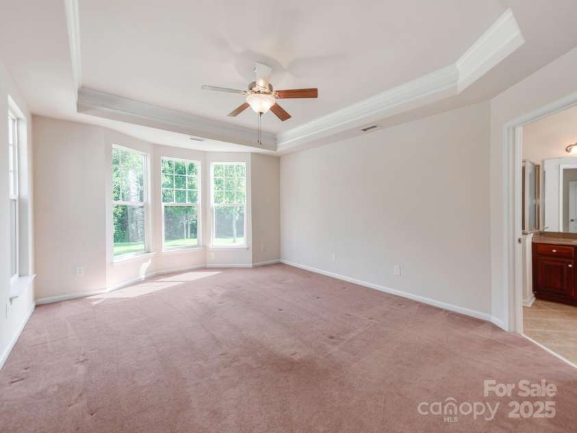 15001 Rosemary Way Drive, Huntersville, NC 28078.  MLS# CAR4260853, YatesRealty ID 25624. Primary Bedroom on Main...
