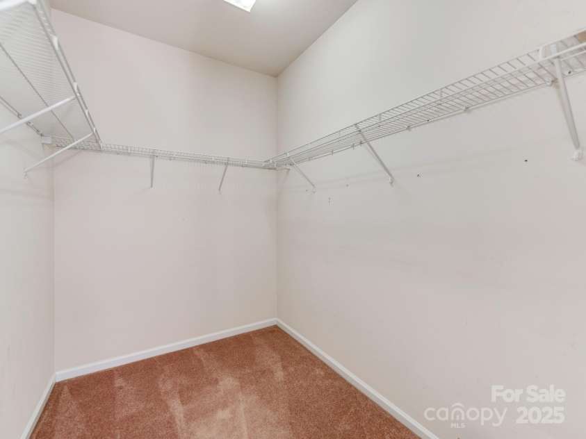 15001 Rosemary Way Drive, Huntersville, NC 28078.  MLS# CAR4260853, YatesRealty ID 25624. Primary Closet