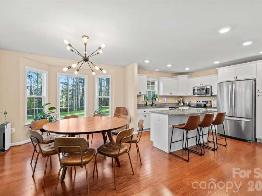 27 Pounding Mill Road, Hendersonville, NC 28792.  MLS# CAR4365219, YatesRealty ID 25624. 