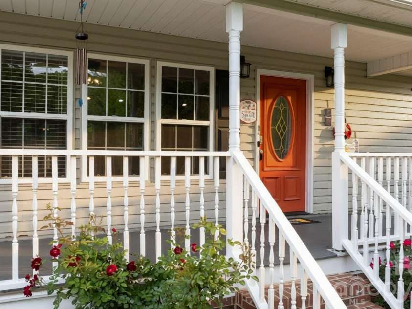 1011 Cambridge Court, Lenoir, NC 28645.  MLS# CAR4374867, YatesRealty ID 25627. 