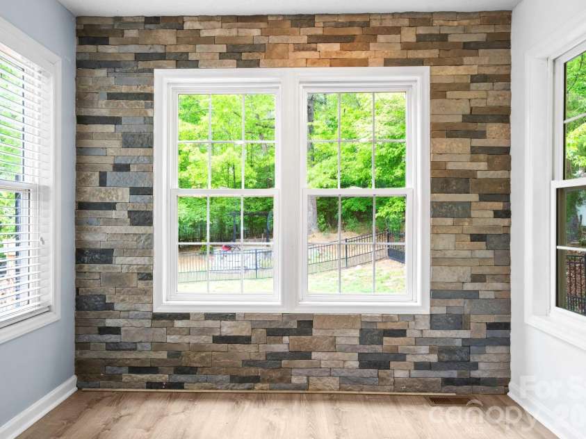 1011 Cambridge Court, Lenoir, NC 28645.  MLS# CAR4374867, YatesRealty ID 25627. 
