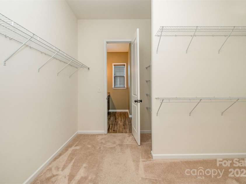 3105 Bonterra Boulevard, Indian Trail, NC 28079.  MLS# CAR4259704, YatesRealty ID 25628. Large, walk in closet