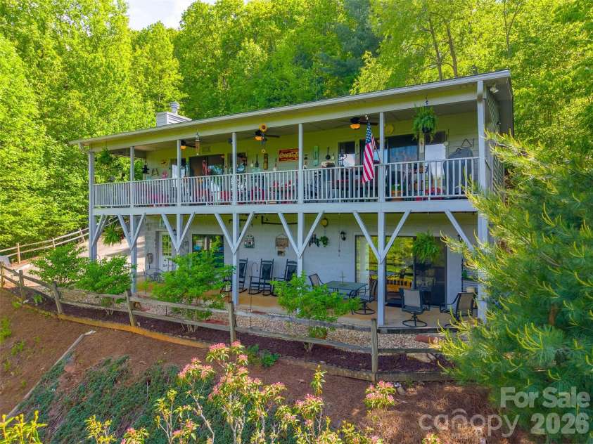 531 Reserve Road, Franklin, NC 28734.  MLS# CAR4378159, YatesRealty ID 25628. 