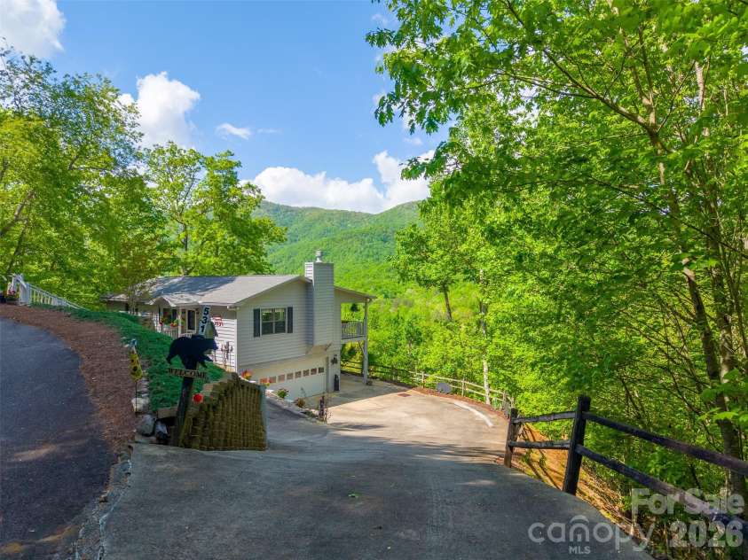 531 Reserve Road, Franklin, NC 28734.  MLS# CAR4378159, YatesRealty ID 25628. 