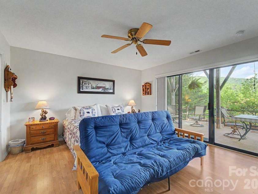 531 Reserve Road, Franklin, NC 28734.  MLS# CAR4378159, YatesRealty ID 25628. 