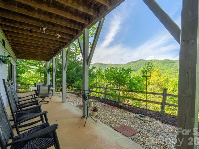 531 Reserve Road, Franklin, NC 28734.  MLS# CAR4378159, YatesRealty ID 25628. 