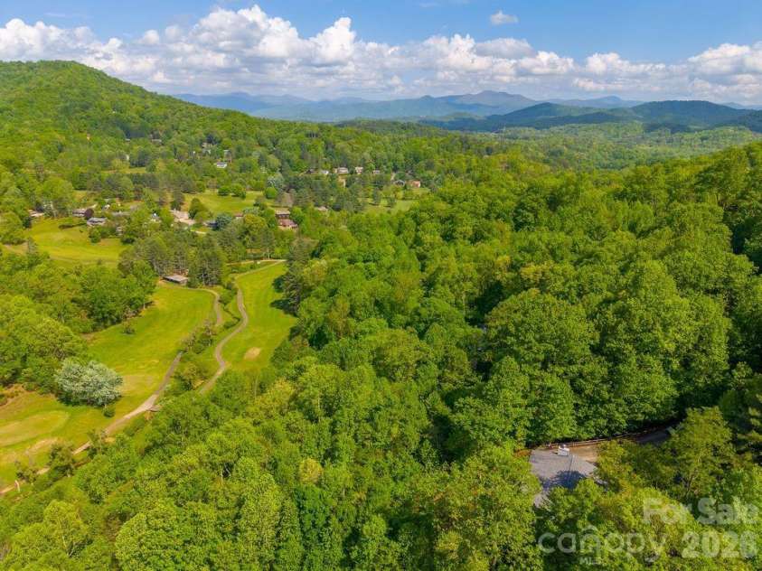 531 Reserve Road, Franklin, NC 28734.  MLS# CAR4378159, YatesRealty ID 25628. 