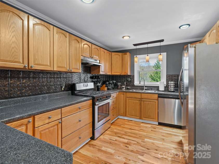 156 Deer Run Road, Canton, NC 28716.  MLS# CAR4204174, YatesRealty ID 2563. 