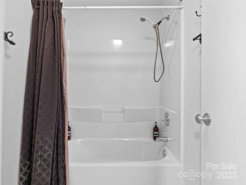 156 Deer Run Road, Canton, NC 28716.  MLS# CAR4204174, YatesRealty ID 2563. 